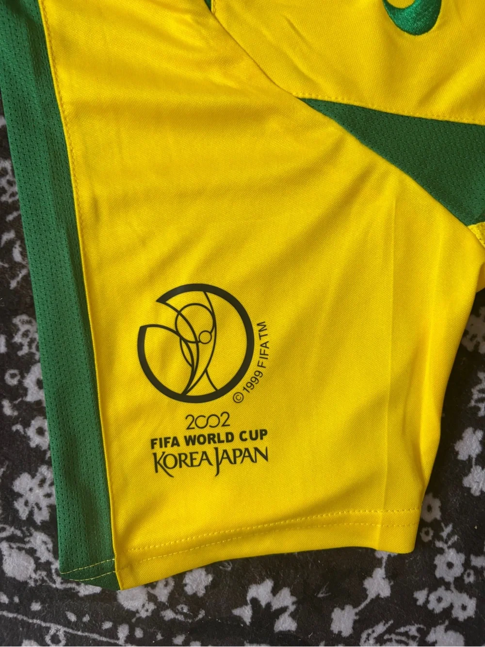 Ronaldo Nazario #9 Brazil 2002 World Cup Jersey - Men's Size Medium